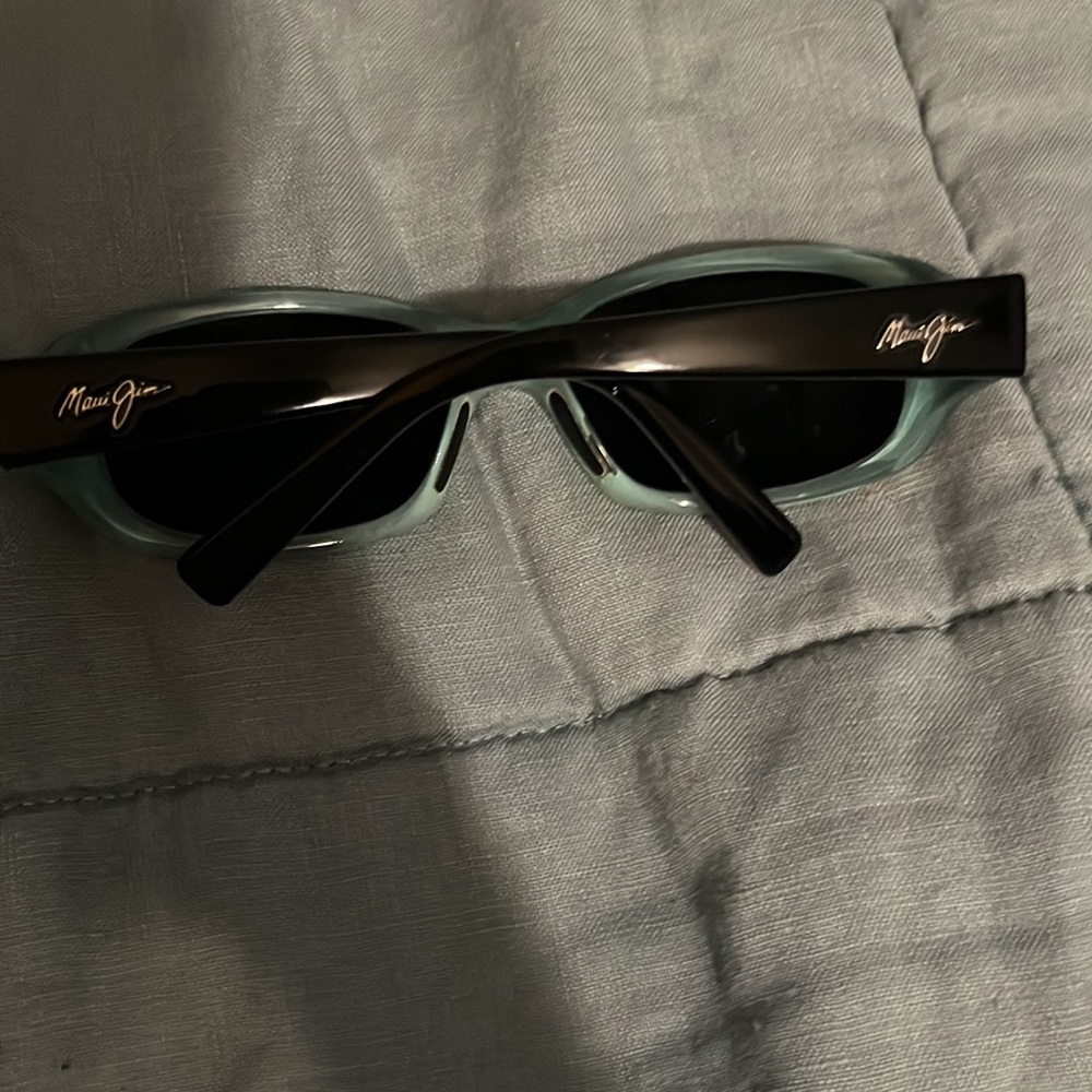 Sunglasses - Picture 2 of 3